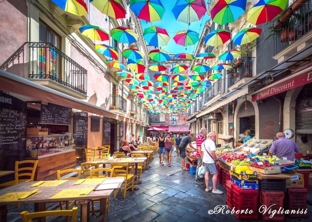 A Casuzza Appartement Catánia Buitenkant foto