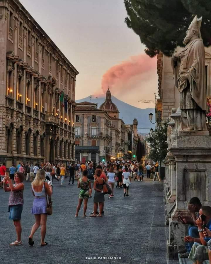 A Casuzza Appartement Catánia Buitenkant foto